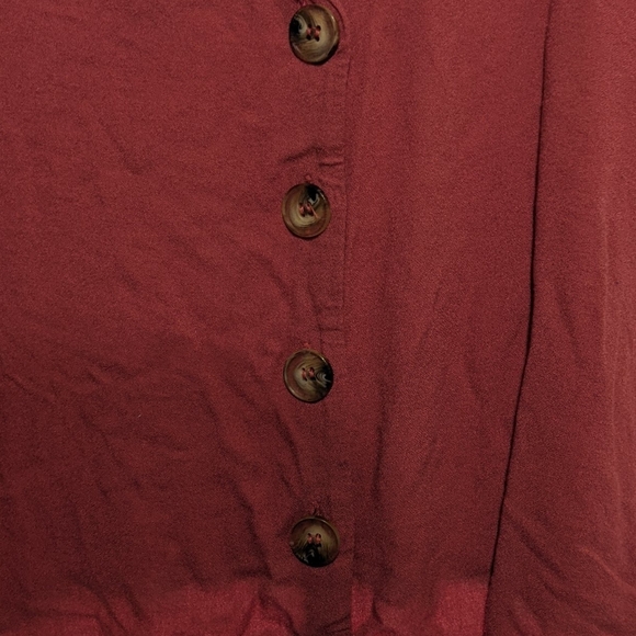 Blouse - Picture 2 of 4